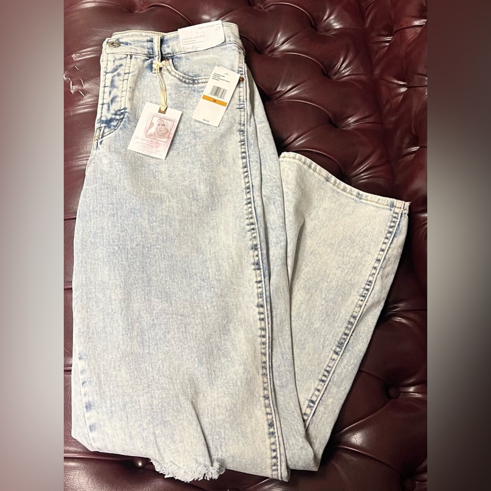 Jessica Simpson Flirt Straight Boot Acid Wash Jeans - Picture 2 of 11